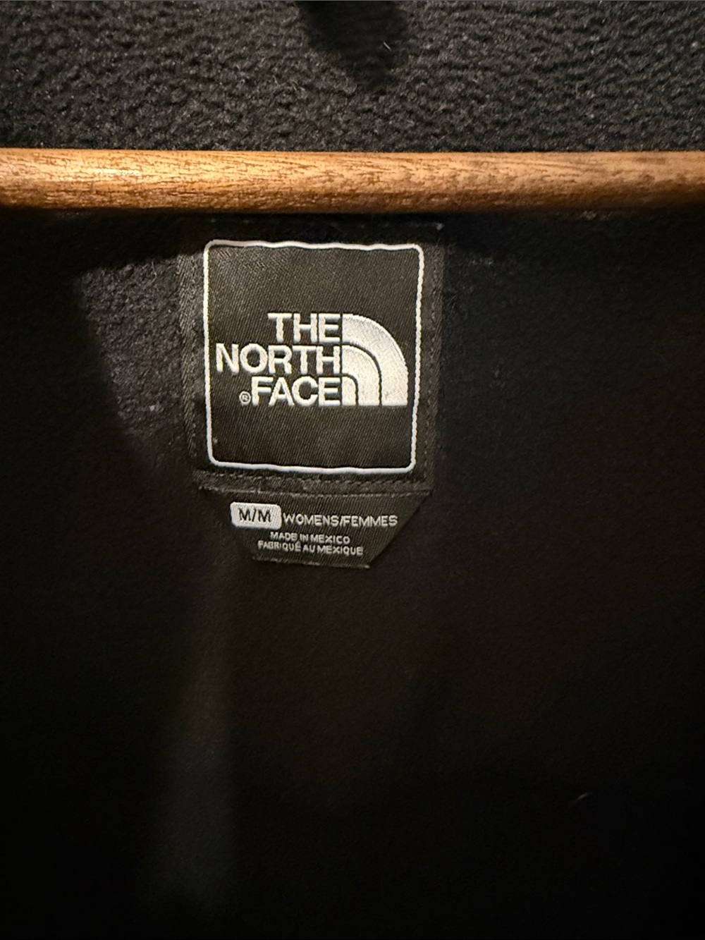 The North Face Women’s Denali Jacket Black Fleece Pink Ribbon M Winter Warm - Picture 8 of 10